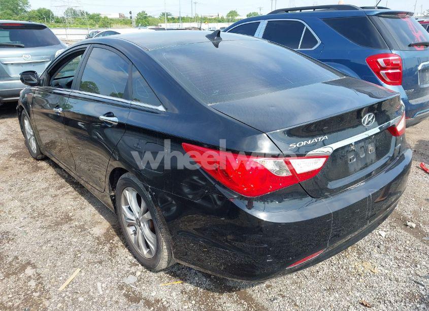 Photo 3 of 2011 Hyundai Sonata LIMITED (VIN 5NPEC4AC4BH018357)