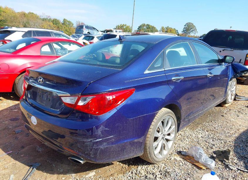 Photo 4 of 2011 Hyundai Sonata SE/LIMITED (VIN 5NPEC4AC4BH024692)