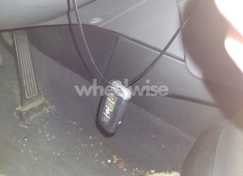 Photo 11 of 2011 Hyundai Sonata LIMITED (VIN 5NPEC4AC4BH032369)