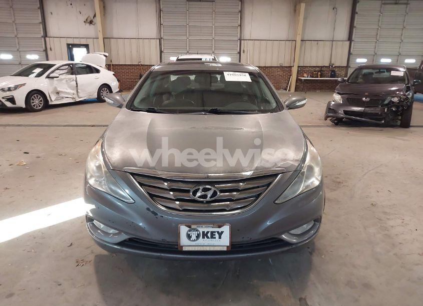Photo 12 of 2011 Hyundai Sonata LIMITED (VIN 5NPEC4AC4BH032369)