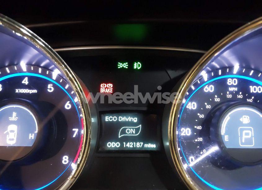 Photo 15 of 2011 Hyundai Sonata LIMITED (VIN 5NPEC4AC4BH032369)