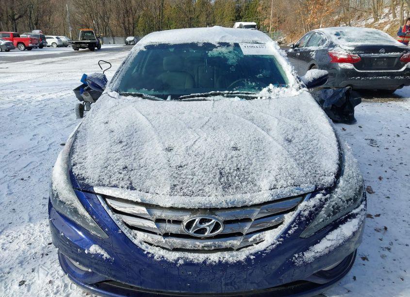 Photo 12 of 2011 Hyundai Sonata SE (VIN 5NPEC4AC4BH033280)