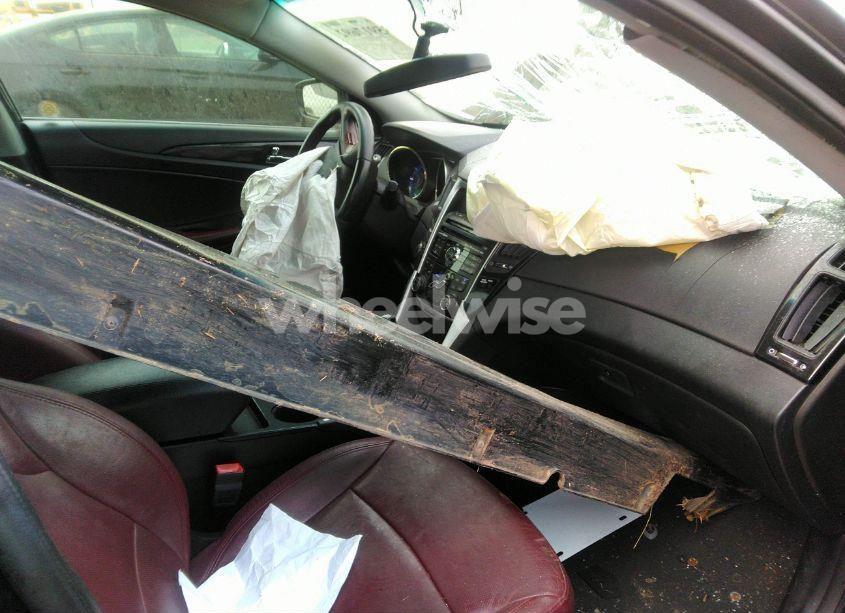 Photo 5 of 2011 Hyundai Sonata LIMITED (VIN 5NPEC4AC4BH039466)