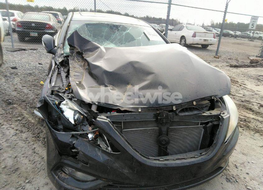 Photo 6 of 2011 Hyundai Sonata LIMITED (VIN 5NPEC4AC4BH039466)