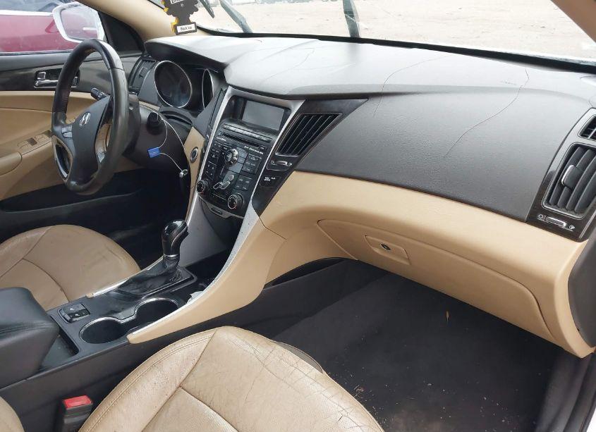 Photo 5 of 2011 Hyundai Sonata LIMITED (VIN 5NPEC4AC4BH087968)
