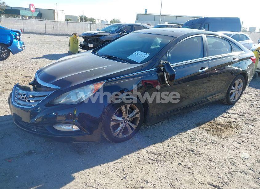 Photo 2 of 2011 Hyundai Sonata LIMITED (VIN 5NPEC4AC4BH091924)