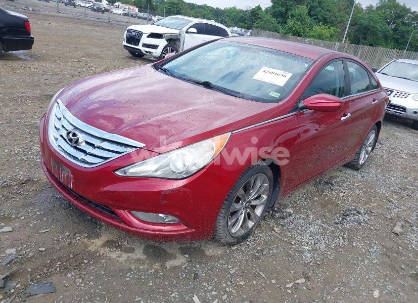 Photo 2 of 2011 Hyundai Sonata SE (VIN 5NPEC4AC4BH096427)