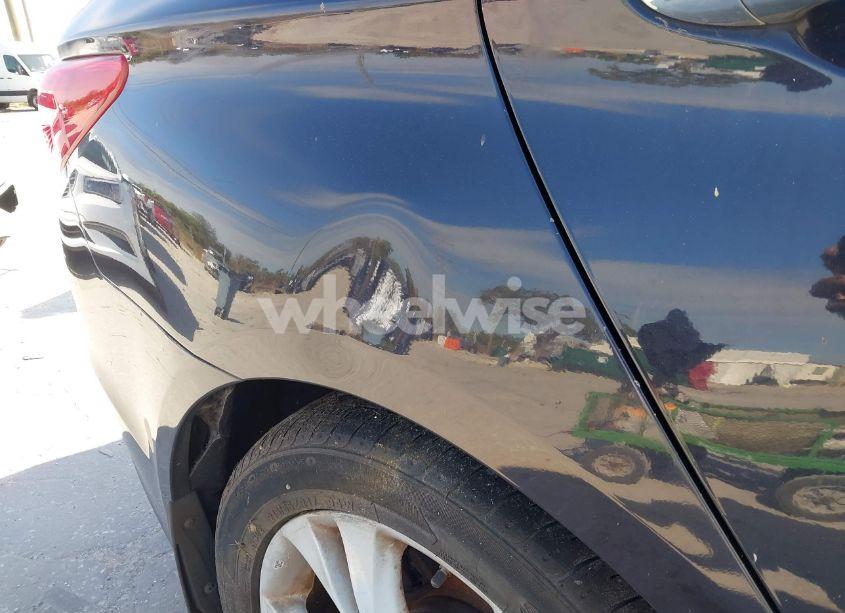 Photo 6 of 2011 Hyundai Sonata LIMITED (VIN 5NPEC4AC4BH116773)