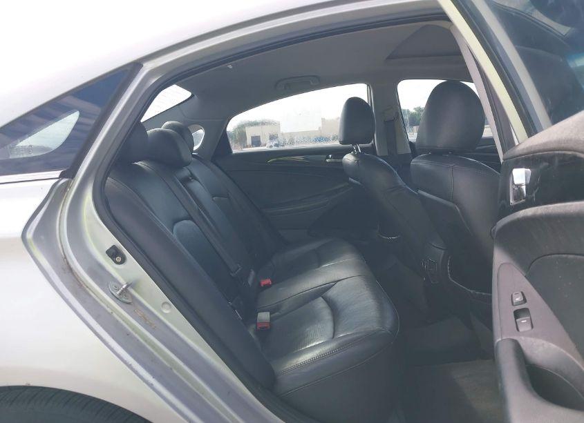 Photo 8 of 2011 Hyundai Sonata LIMITED (VIN 5NPEC4AC4BH123738)