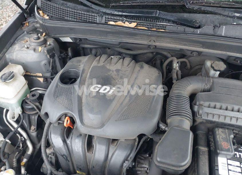 Photo 10 of 2011 Hyundai Sonata SE (VIN 5NPEC4AC4BH124386)