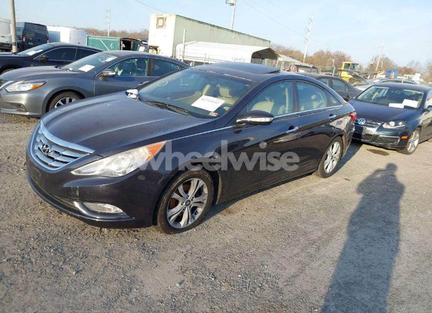 Photo 2 of 2011 Hyundai Sonata LIMITED (VIN 5NPEC4AC4BH171966)