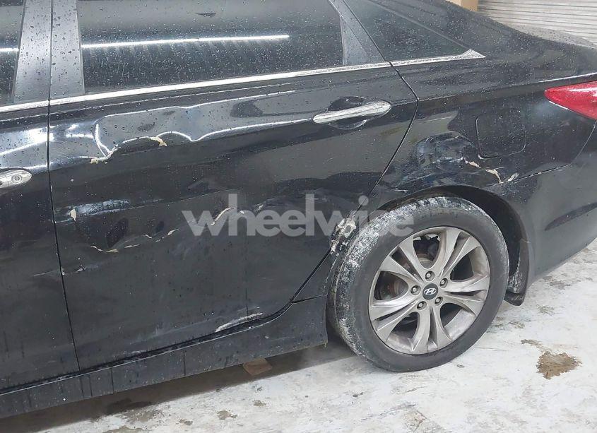 Photo 6 of 2011 Hyundai Sonata LIMITED (VIN 5NPEC4AC4BH182031)