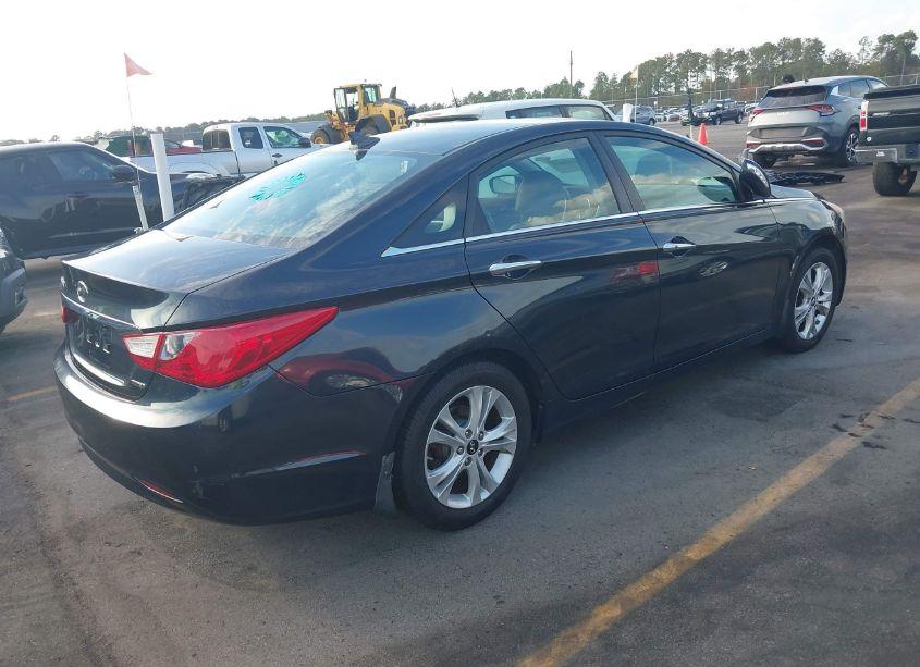 Photo 4 of 2011 Hyundai Sonata LIMITED (VIN 5NPEC4AC4BH289256)