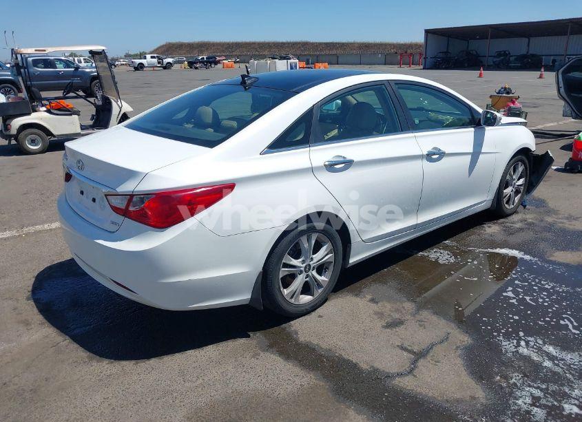 Photo 4 of 2012 Hyundai Sonata LIMITED (VIN 5NPEC4AC4CH388130)
