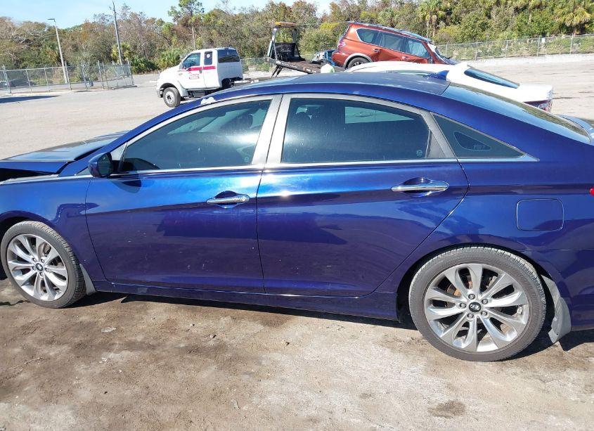 Photo 15 of 2012 Hyundai Sonata SE (VIN 5NPEC4AC4CH404469)