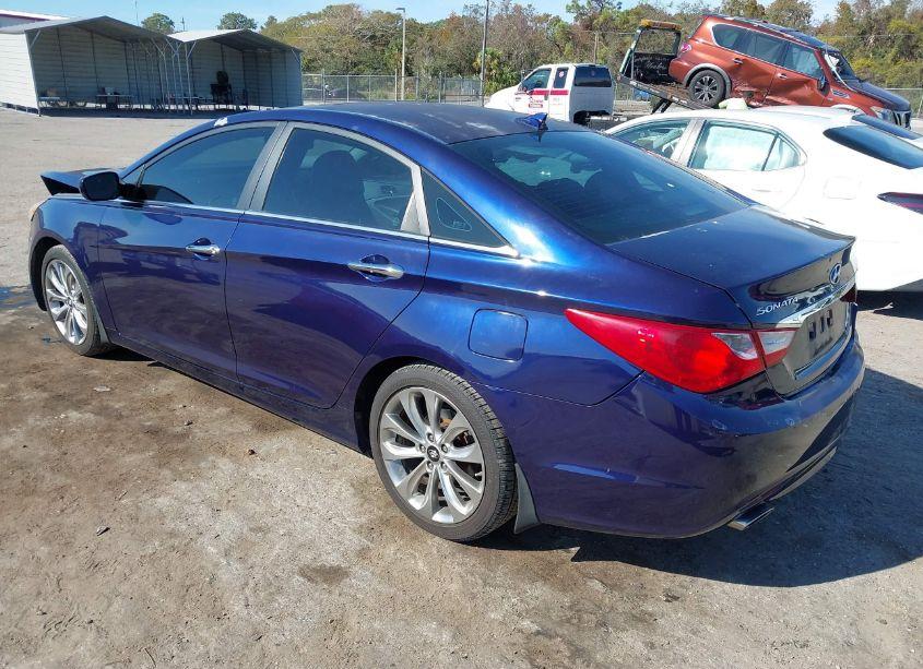 Photo 3 of 2012 Hyundai Sonata SE (VIN 5NPEC4AC4CH404469)