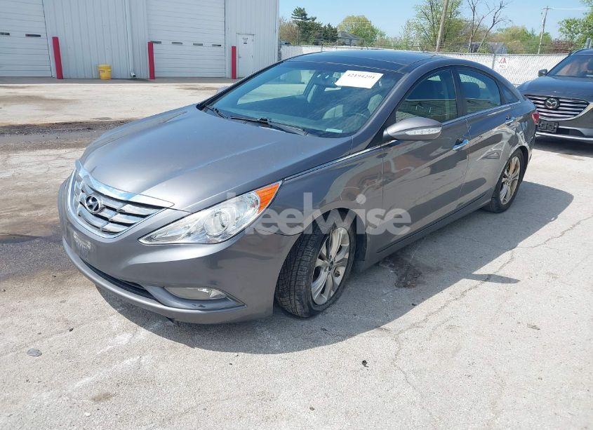 Photo 2 of 2012 Hyundai Sonata LIMITED (VIN 5NPEC4AC4CH421207)