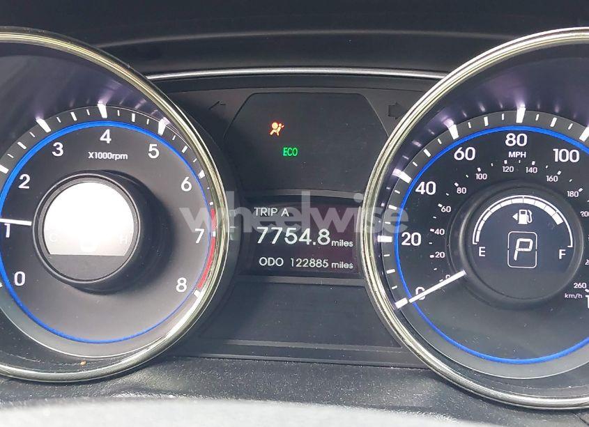 Photo 7 of 2012 Hyundai Sonata SE (VIN 5NPEC4AC4CH477695)