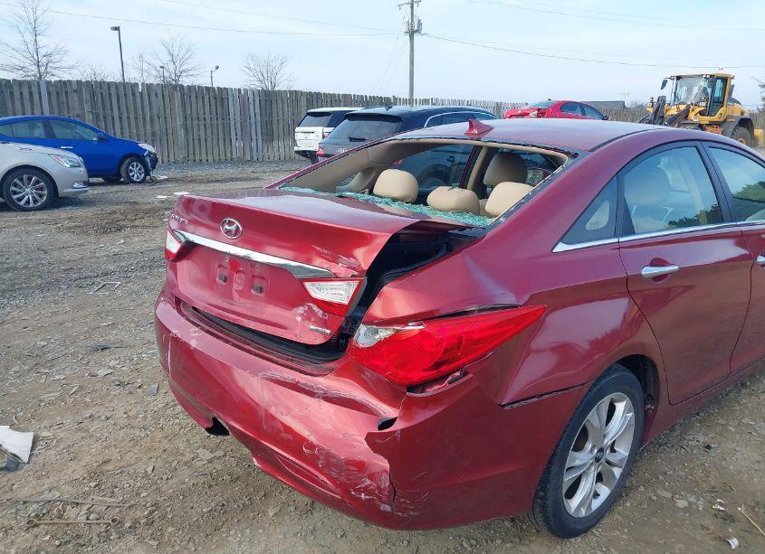 Photo 6 of 2013 Hyundai Sonata LIMITED (VIN 5NPEC4AC4DH515010)