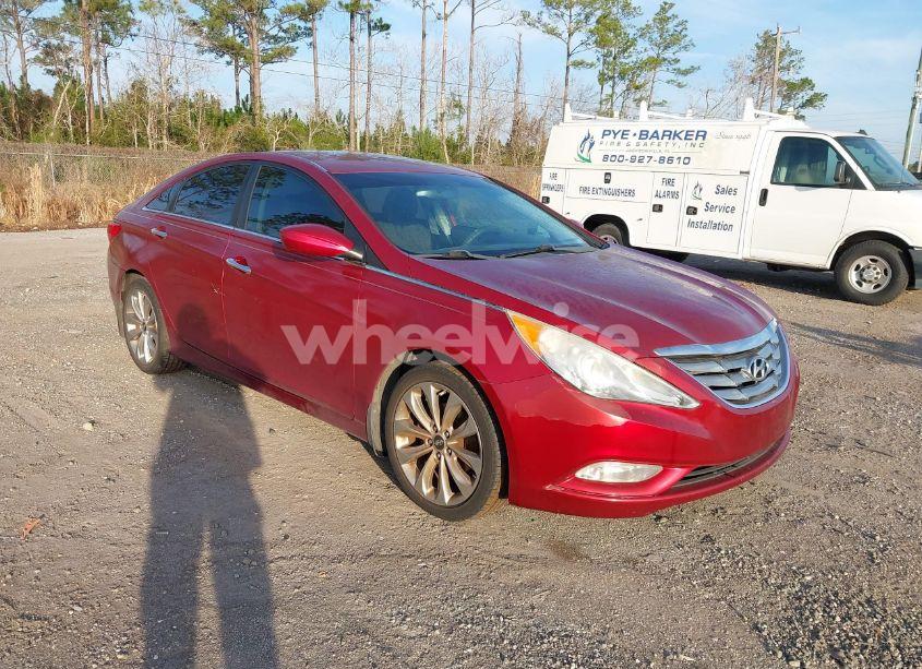 2013 Hyundai Sonata SE (VIN 5NPEC4AC4DH518537) main photo