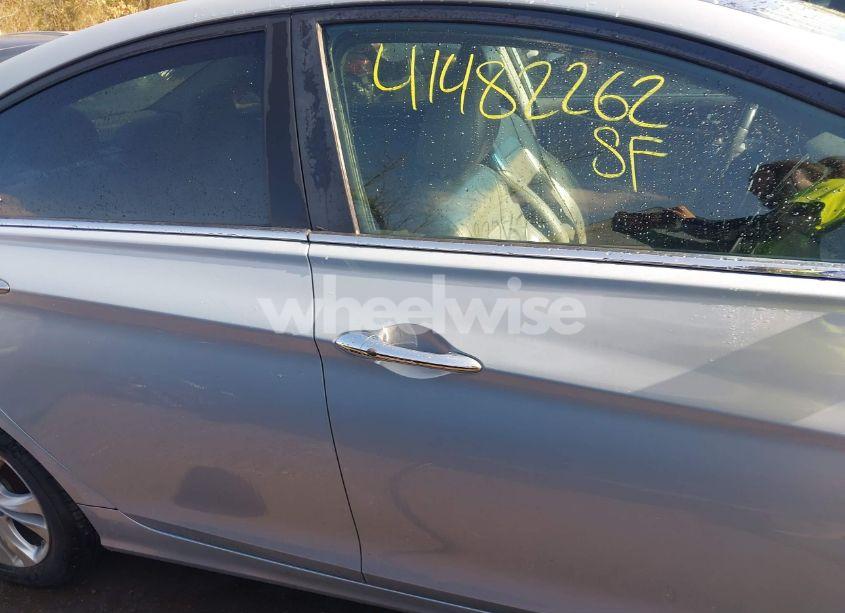 Photo 13 of 2013 Hyundai Sonata LIMITED (VIN 5NPEC4AC4DH534429)