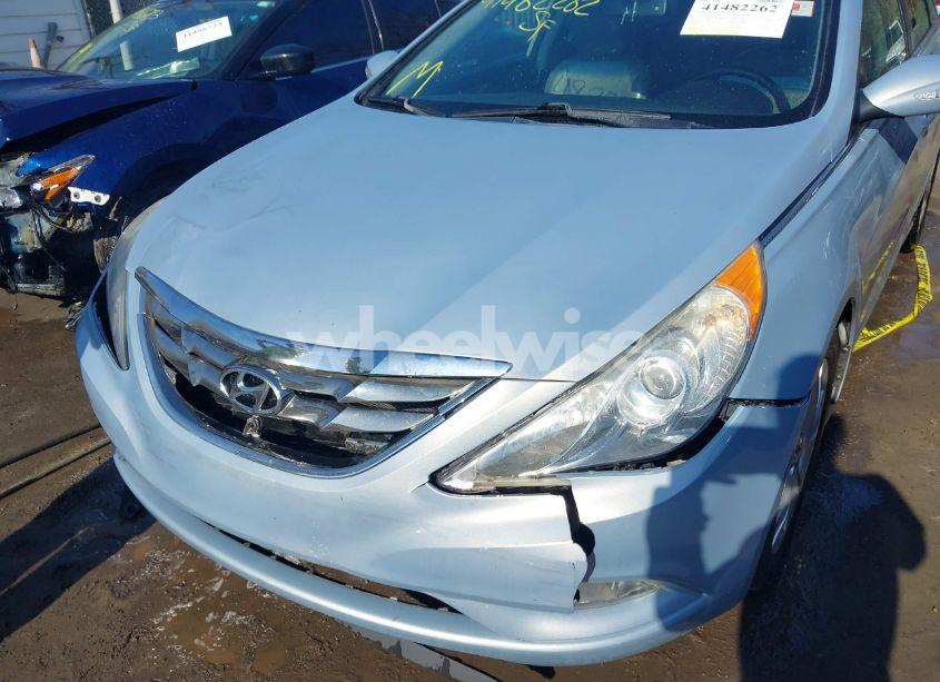 Photo 6 of 2013 Hyundai Sonata LIMITED (VIN 5NPEC4AC4DH534429)
