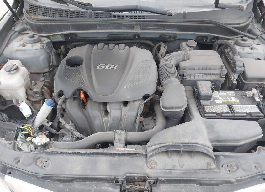 Photo 10 of 2013 Hyundai Sonata SE (VIN 5NPEC4AC4DH550095)