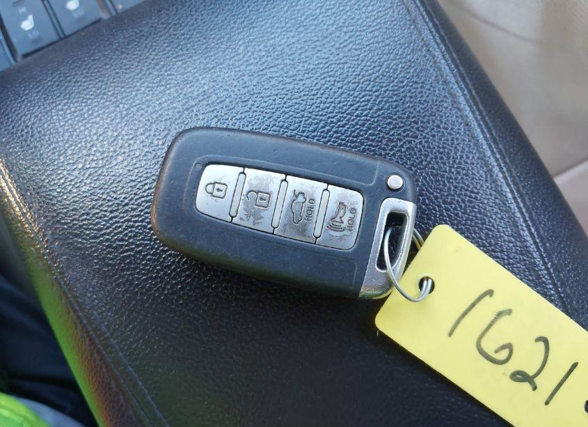 Photo 11 of 2013 Hyundai Sonata LIMITED (VIN 5NPEC4AC4DH570007)