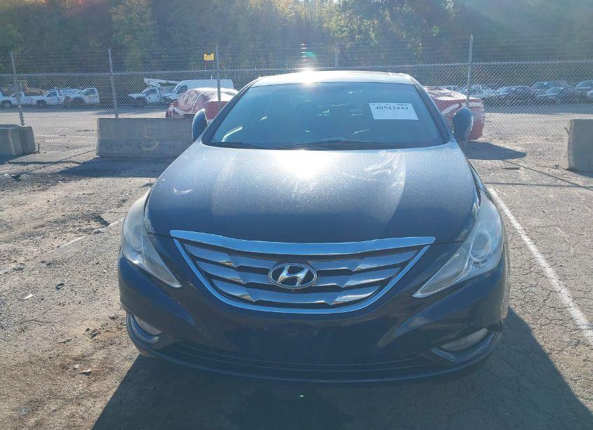 Photo 12 of 2013 Hyundai Sonata LIMITED (VIN 5NPEC4AC4DH570007)