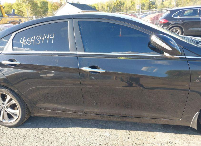 Photo 13 of 2013 Hyundai Sonata LIMITED (VIN 5NPEC4AC4DH570007)