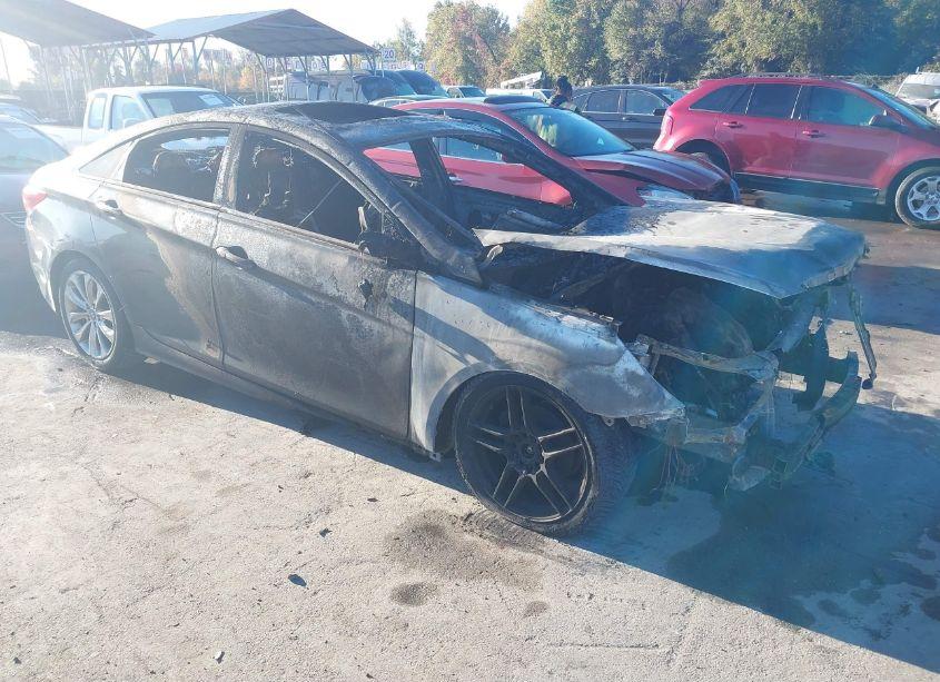 2013 Hyundai Sonata SE (VIN 5NPEC4AC4DH598406) main photo