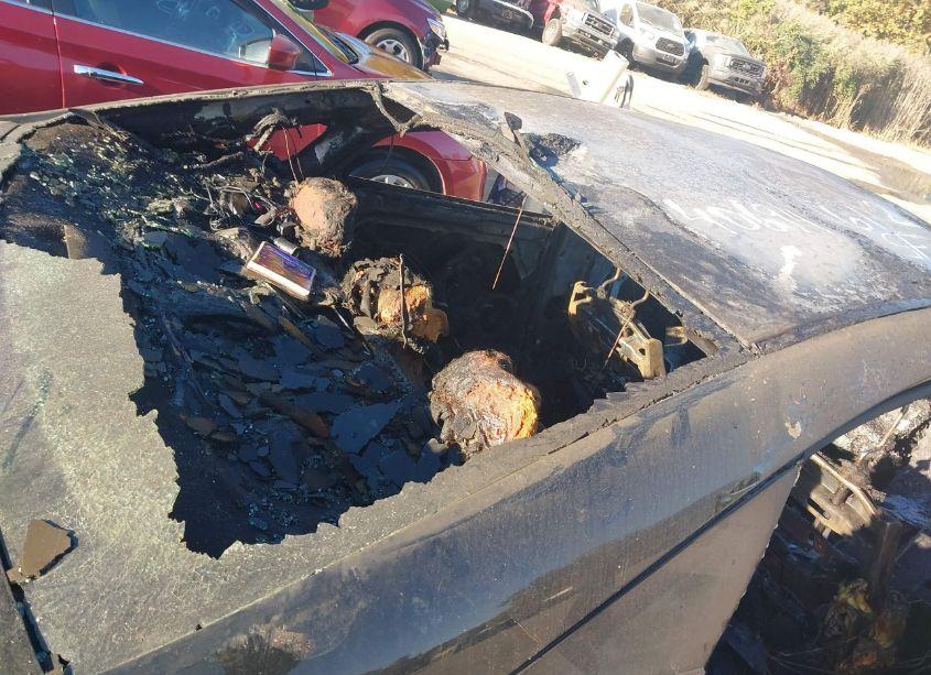 Photo 14 of 2013 Hyundai Sonata SE (VIN 5NPEC4AC4DH598406)