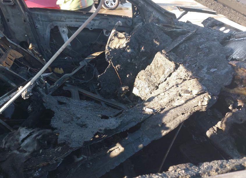 Photo 5 of 2013 Hyundai Sonata SE (VIN 5NPEC4AC4DH598406)