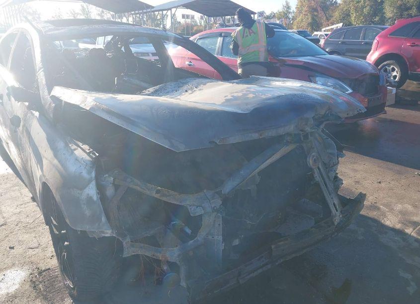 Photo 6 of 2013 Hyundai Sonata SE (VIN 5NPEC4AC4DH598406)