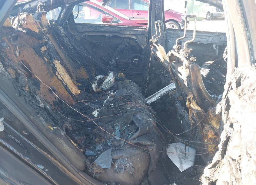 Photo 8 of 2013 Hyundai Sonata SE (VIN 5NPEC4AC4DH598406)