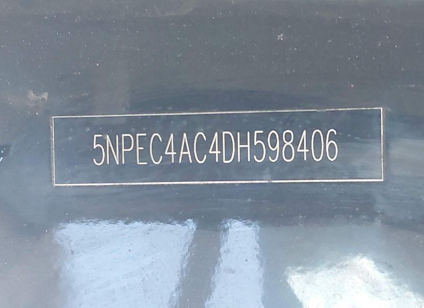 Photo 9 of 2013 Hyundai Sonata SE (VIN 5NPEC4AC4DH598406)