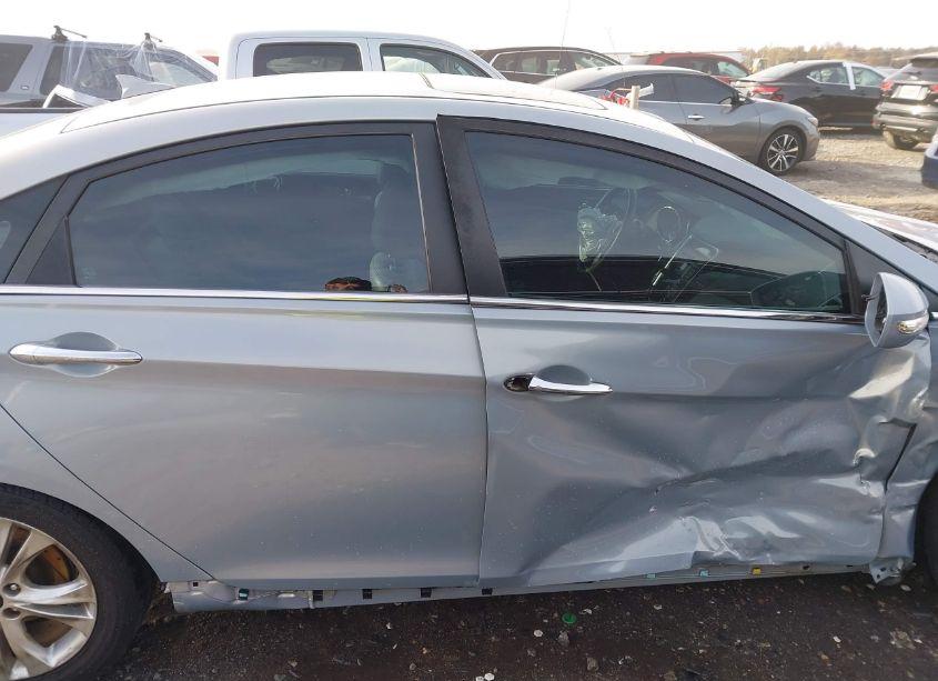 Photo 13 of 2013 Hyundai Sonata LIMITED (VIN 5NPEC4AC4DH603555)