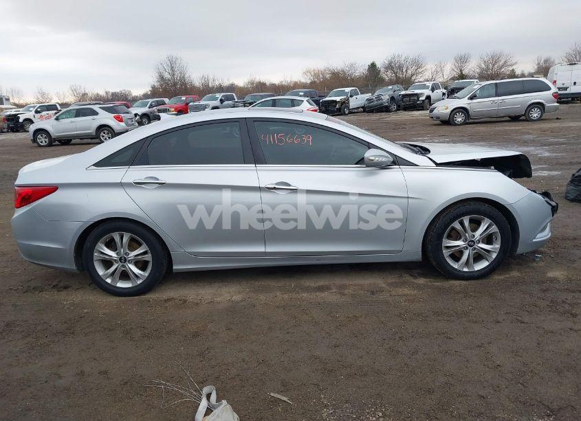 Photo 13 of 2013 Hyundai Sonata LIMITED (VIN 5NPEC4AC4DH635714)