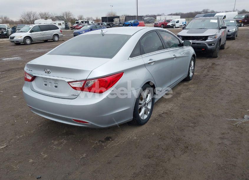 Photo 4 of 2013 Hyundai Sonata LIMITED (VIN 5NPEC4AC4DH635714)