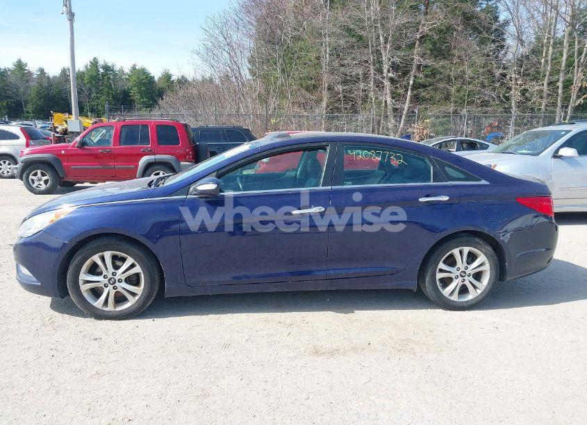 Photo 12 of 2013 Hyundai Sonata LIMITED (VIN 5NPEC4AC4DH646129)