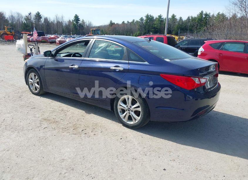 Photo 3 of 2013 Hyundai Sonata LIMITED (VIN 5NPEC4AC4DH646129)