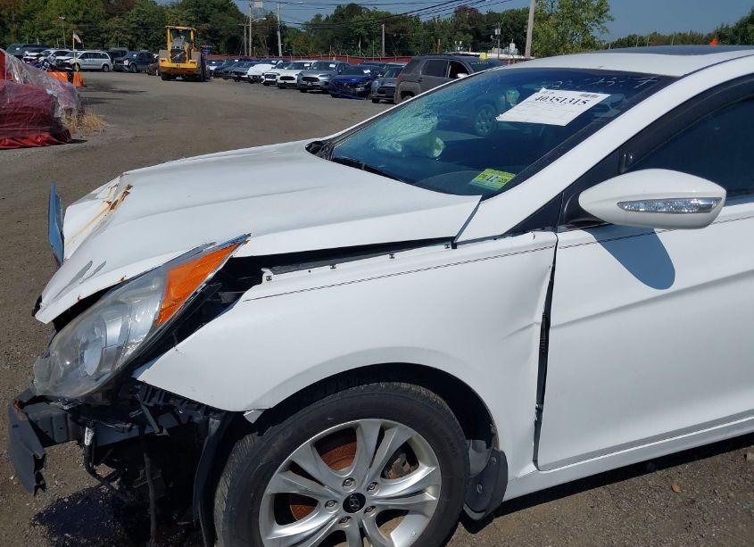 Photo 12 of 2013 Hyundai Sonata LIMITED (VIN 5NPEC4AC4DH650844)