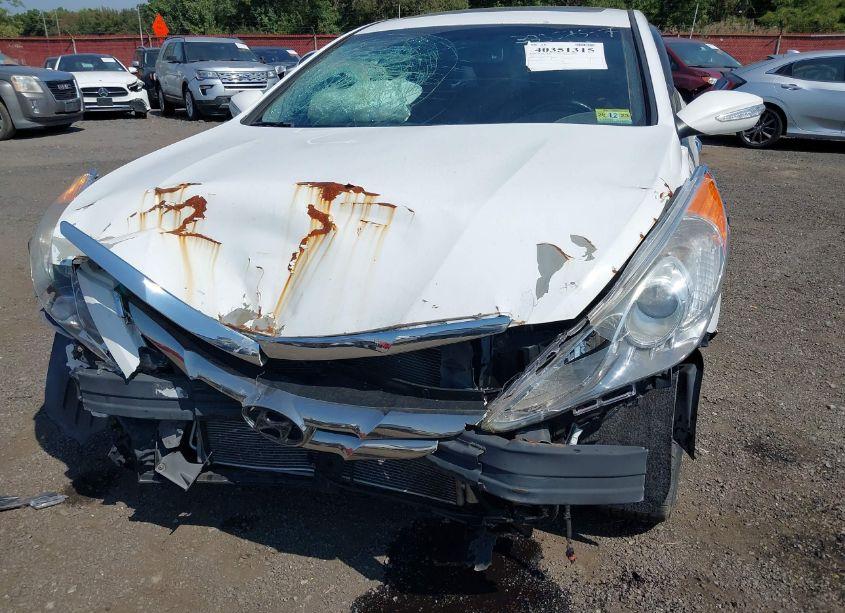 Photo 6 of 2013 Hyundai Sonata LIMITED (VIN 5NPEC4AC4DH650844)