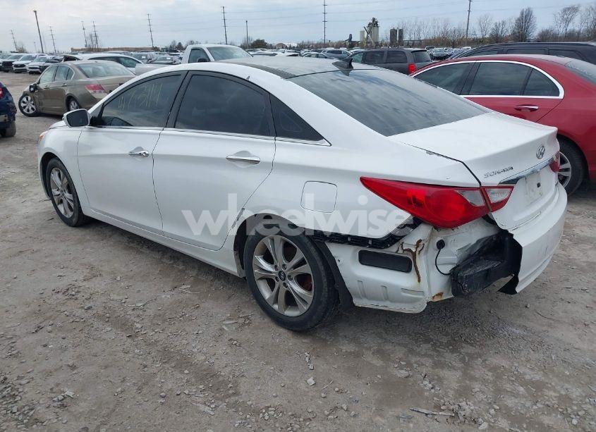 Photo 3 of 2013 Hyundai Sonata LIMITED (VIN 5NPEC4AC4DH666591)