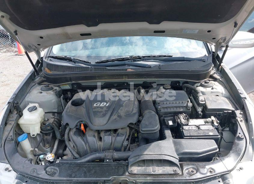 Photo 10 of 2013 Hyundai Sonata LIMITED (VIN 5NPEC4AC4DH670897)