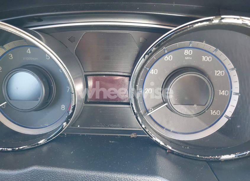 Photo 7 of 2013 Hyundai Sonata SE (VIN 5NPEC4AC4DH684640)