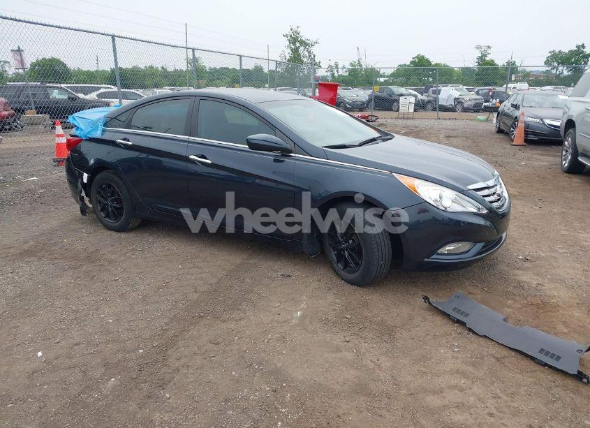 2013 Hyundai Sonata SE (VIN 5NPEC4AC4DH694343) main photo