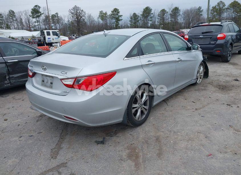 Photo 4 of 2013 Hyundai Sonata LIMITED (VIN 5NPEC4AC4DH699493)