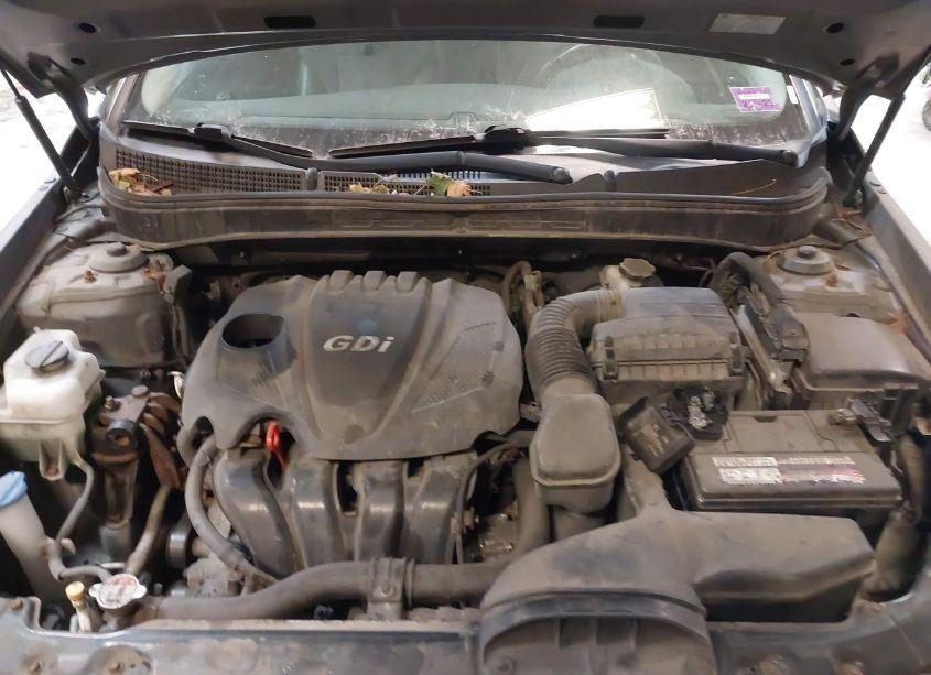 Photo 10 of 2013 Hyundai Sonata SE (VIN 5NPEC4AC4DH760471)