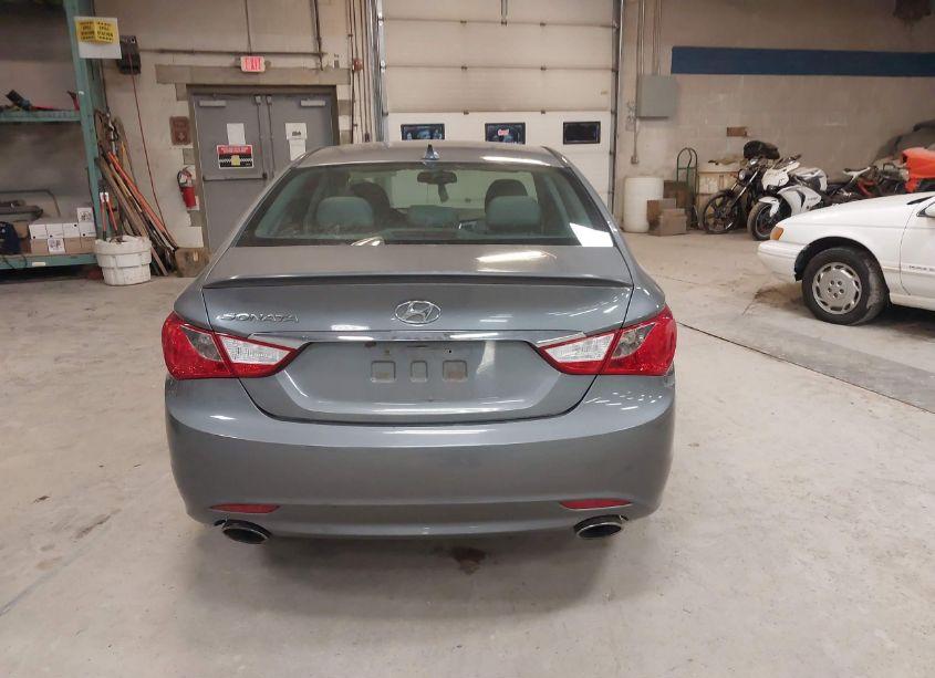 Photo 15 of 2013 Hyundai Sonata SE (VIN 5NPEC4AC4DH760471)